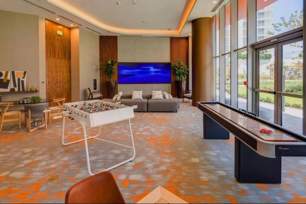 הוליווד Direct Oceanfront Condo - Hyde Resort מראה חיצוני תמונה