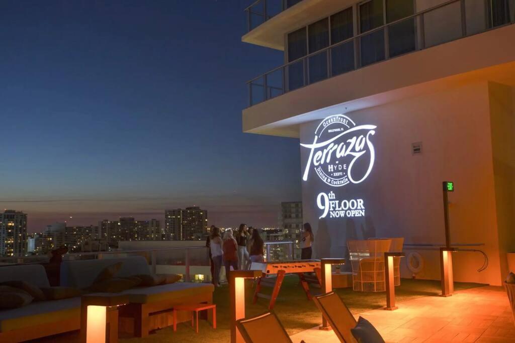 הוליווד Direct Oceanfront Condo - Hyde Resort מראה חיצוני תמונה